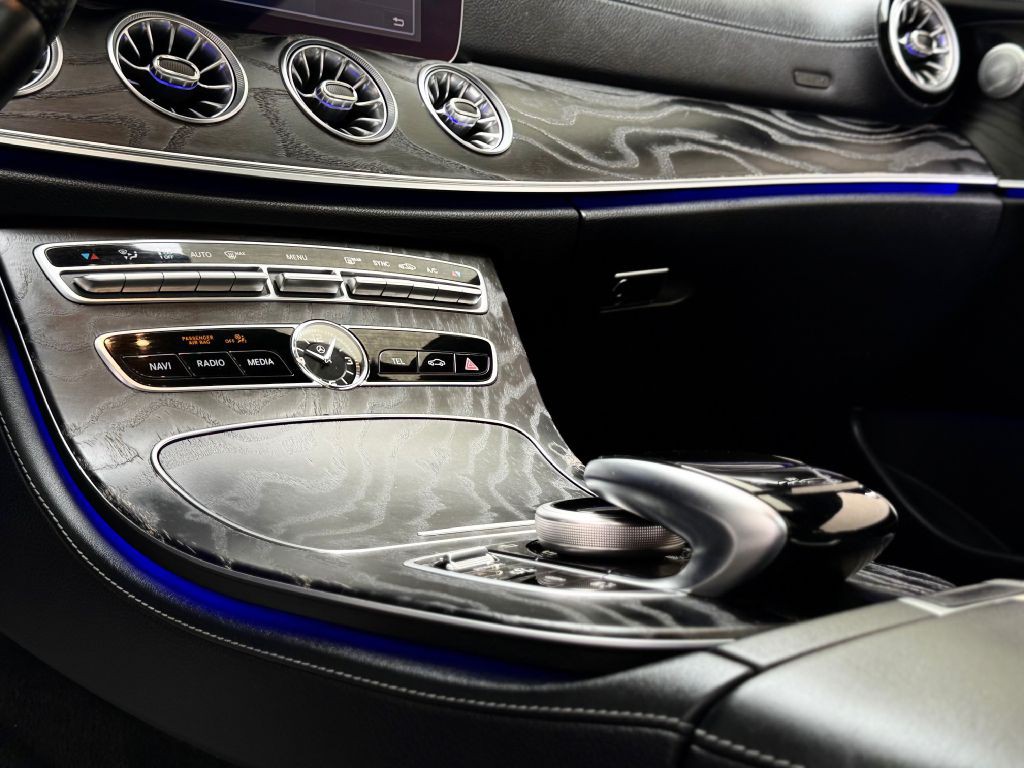 2019 Mercedes-Benz E-Class Image 37