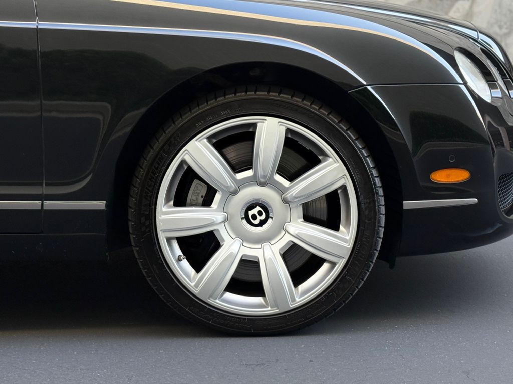 2006 Bentley Continental Image 19