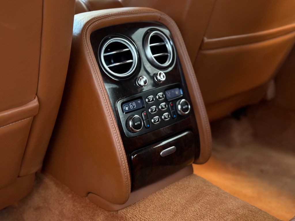 2006 Bentley Continental Image 29