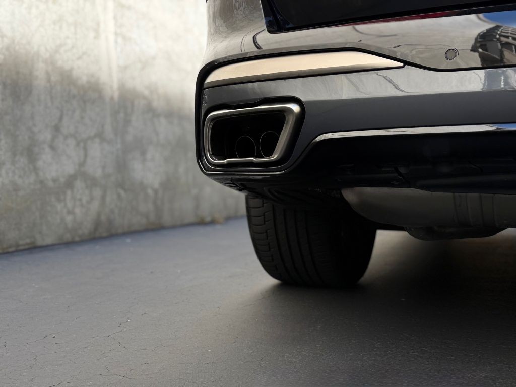 2022 BMW X7 Image 20