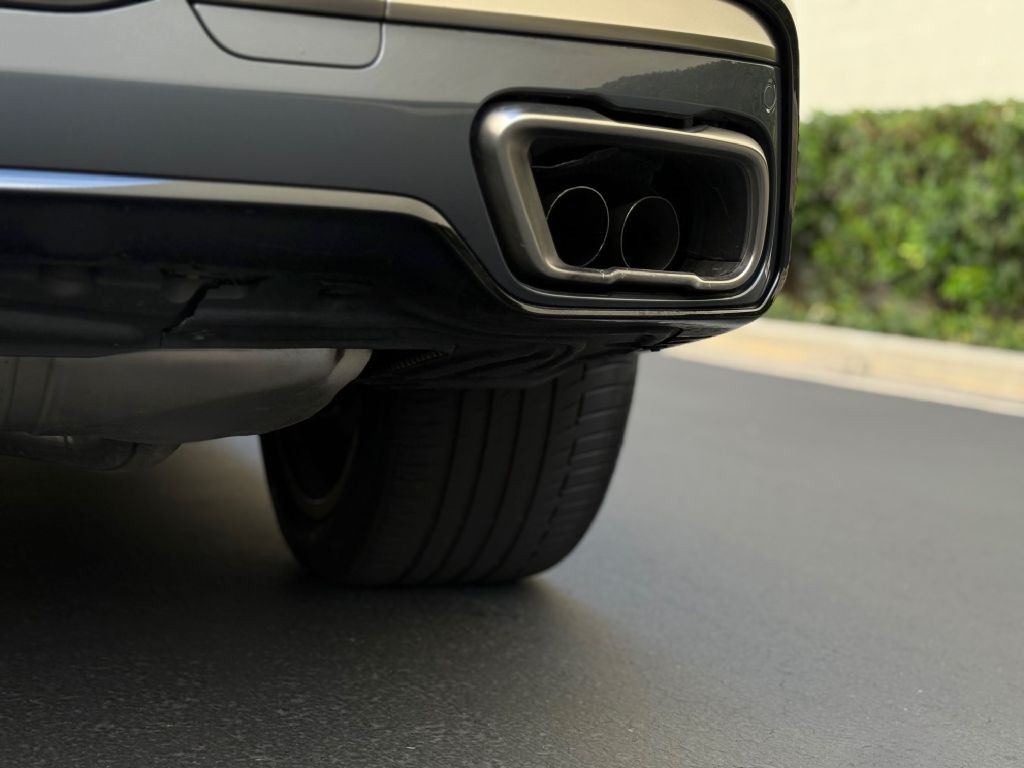 2022 BMW X7 Image 21