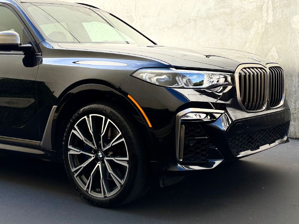 2022 BMW X7 Image 29