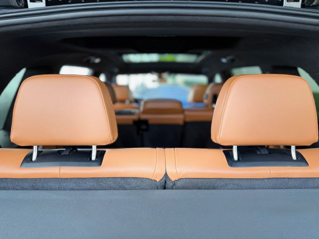 2022 BMW X7 Image 54