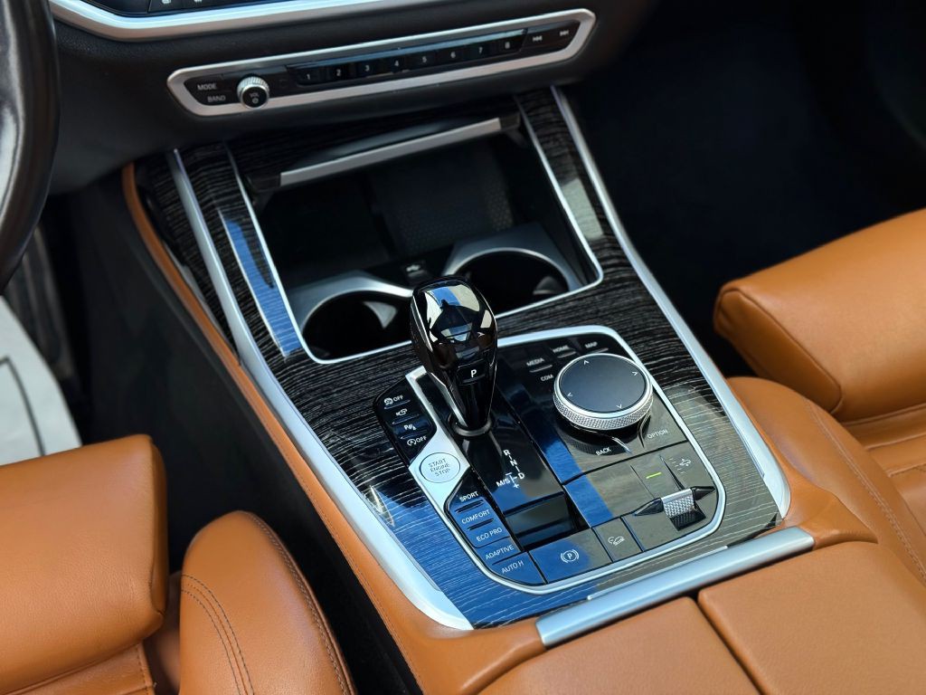 2022 BMW X7 Image 67