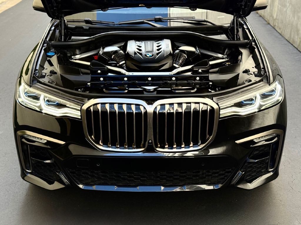 2022 BMW X7 Image 75
