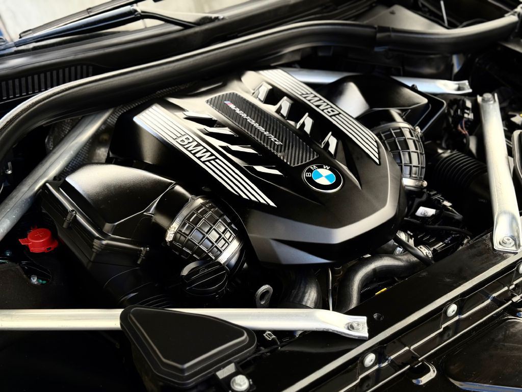 2022 BMW X7 Image 76