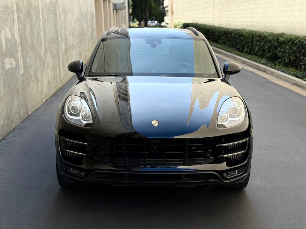 2018 Porsche Macan Image 3