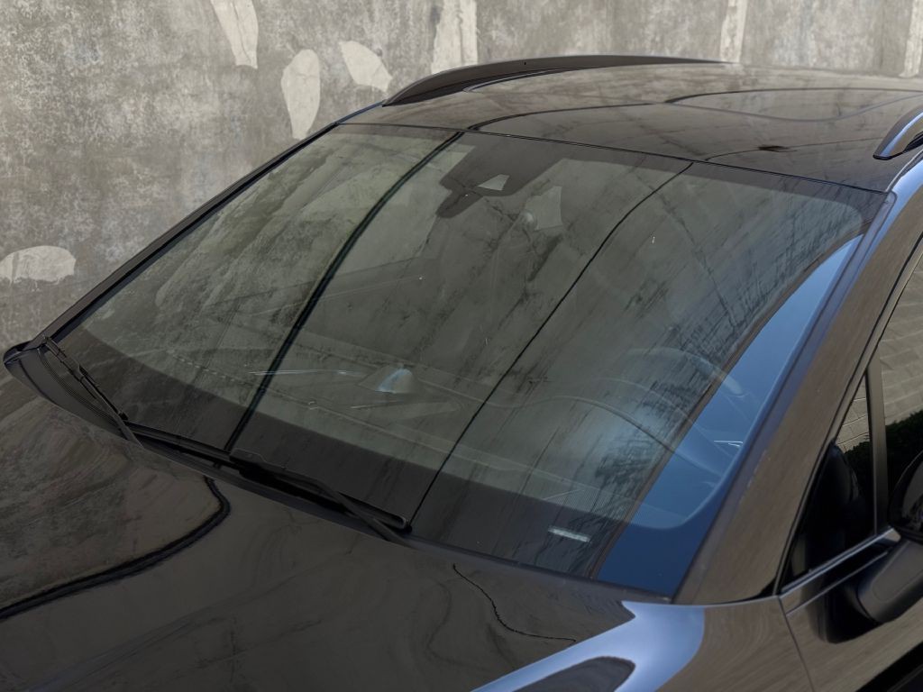 2018 Porsche Macan Image 12