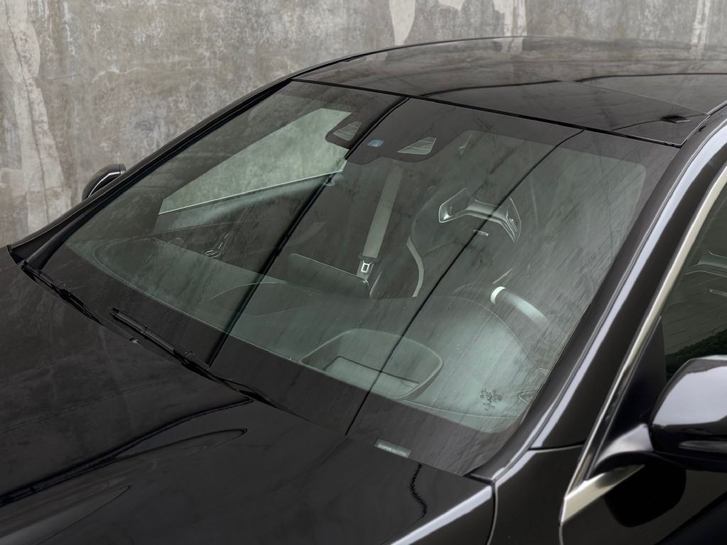 2016 Mercedes-Benz C-Class Image 12