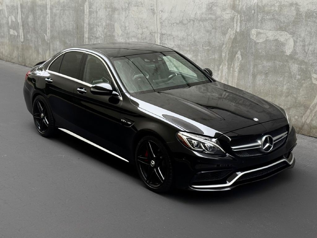2016 Mercedes-Benz C-Class Image 15
