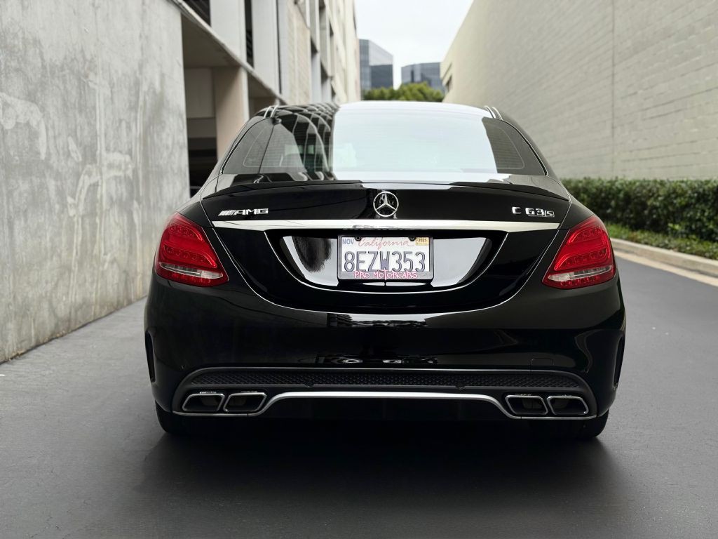 2016 Mercedes-Benz C-Class Image 20