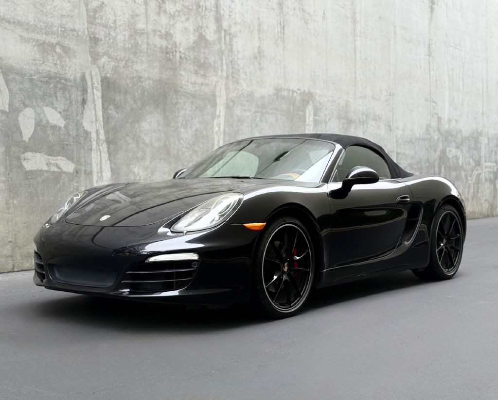 2014 Porsche Boxster Image 2