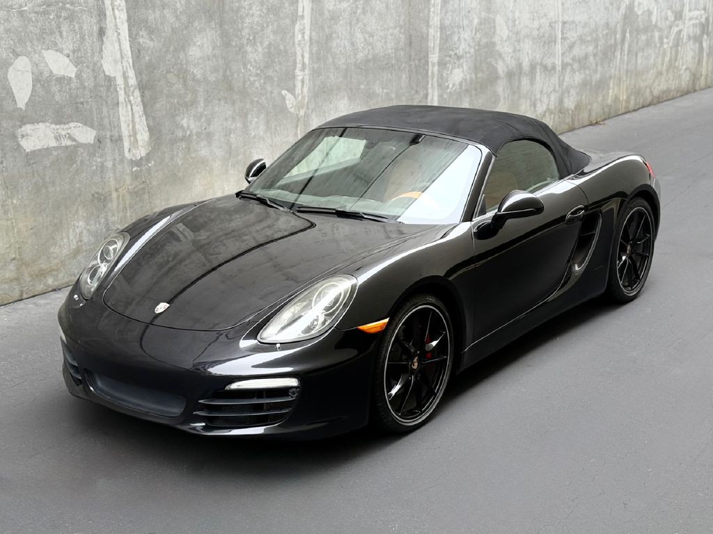 2014 Porsche Boxster Image 3