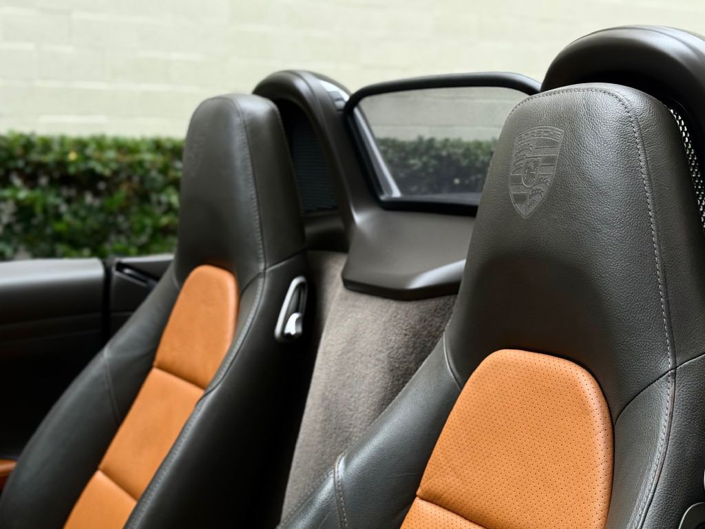 2014 Porsche Boxster Image 28