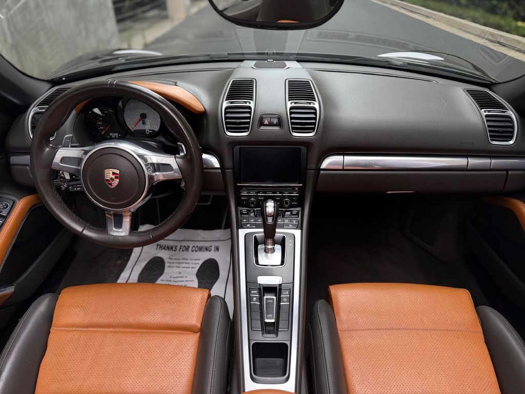 2014 Porsche Boxster Image 33