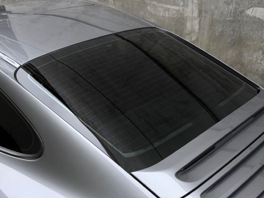 2005 Porsche 911 Image 12