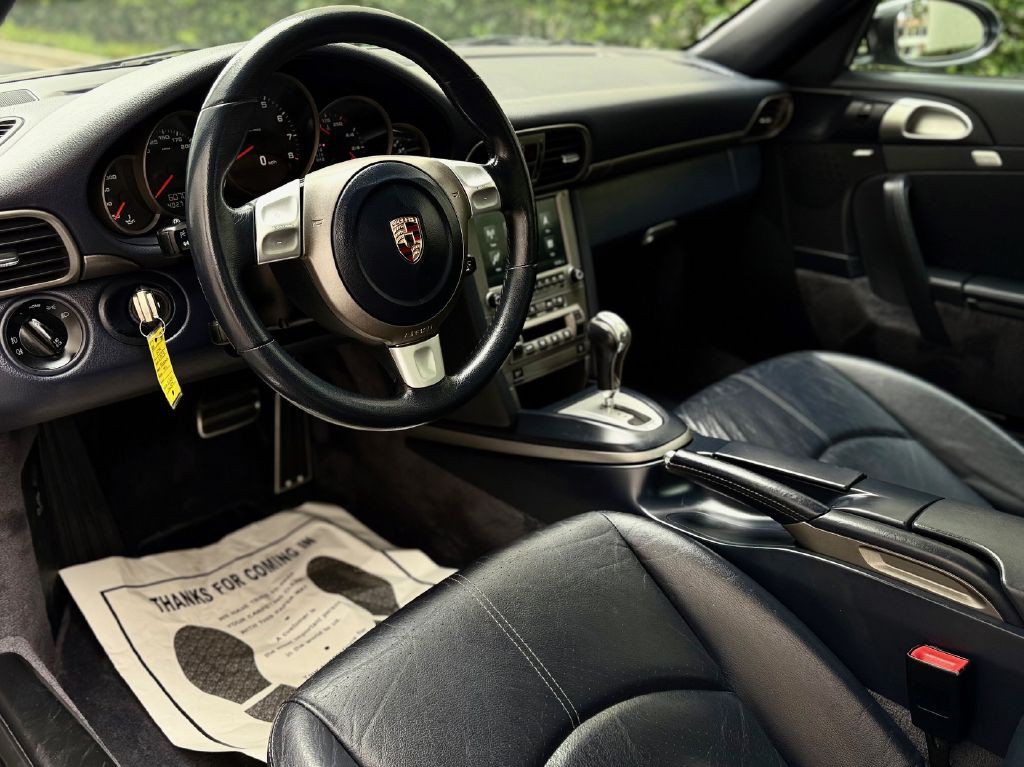 2005 Porsche 911 Image 24