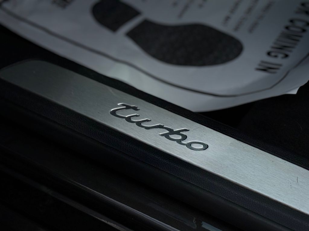 2011 Porsche Panamera Image 22