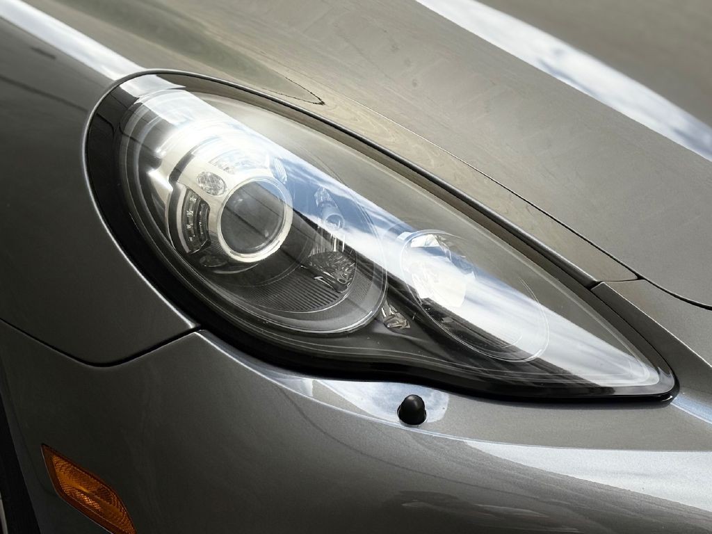 2013 Porsche Panamera Image 15