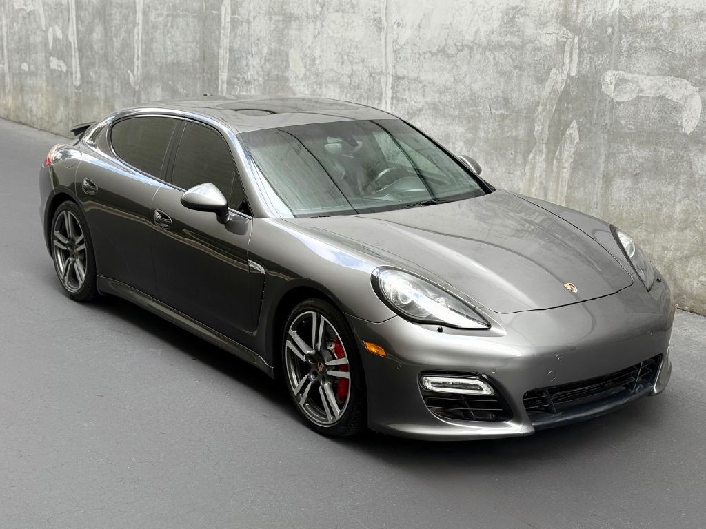 2013 Porsche Panamera Image 19