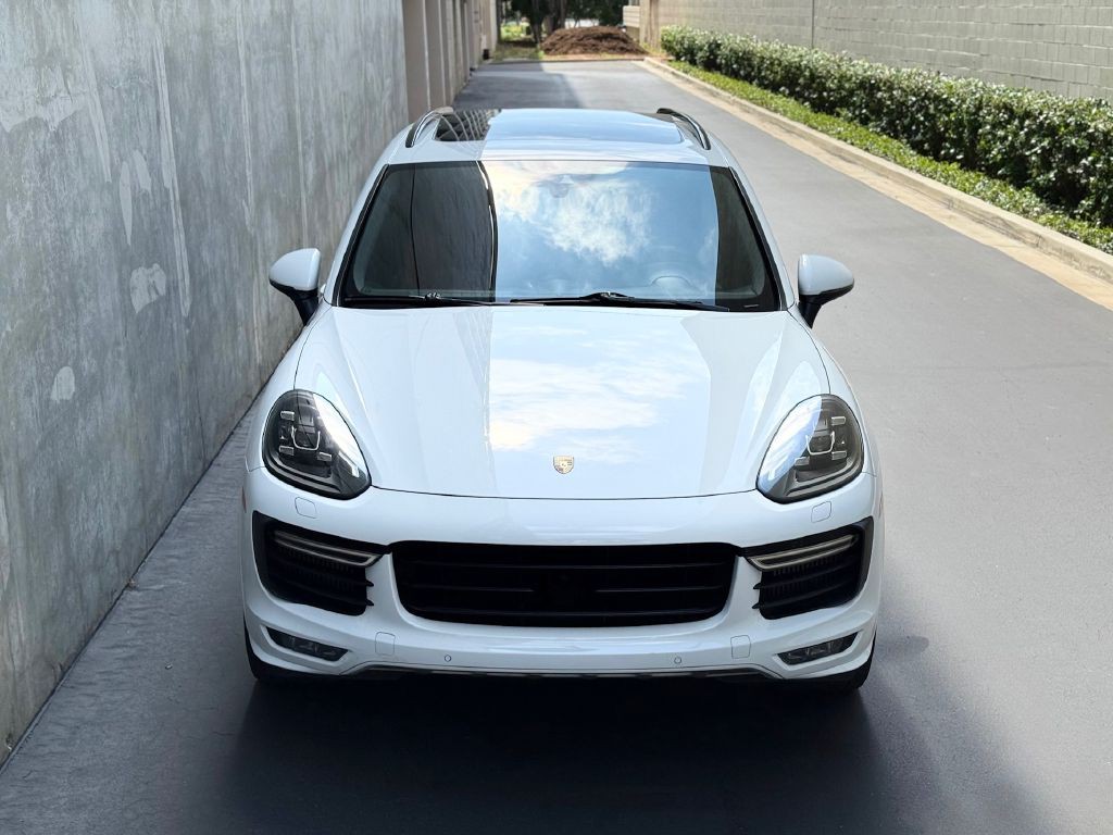 2018 Porsche Cayenne Image 3