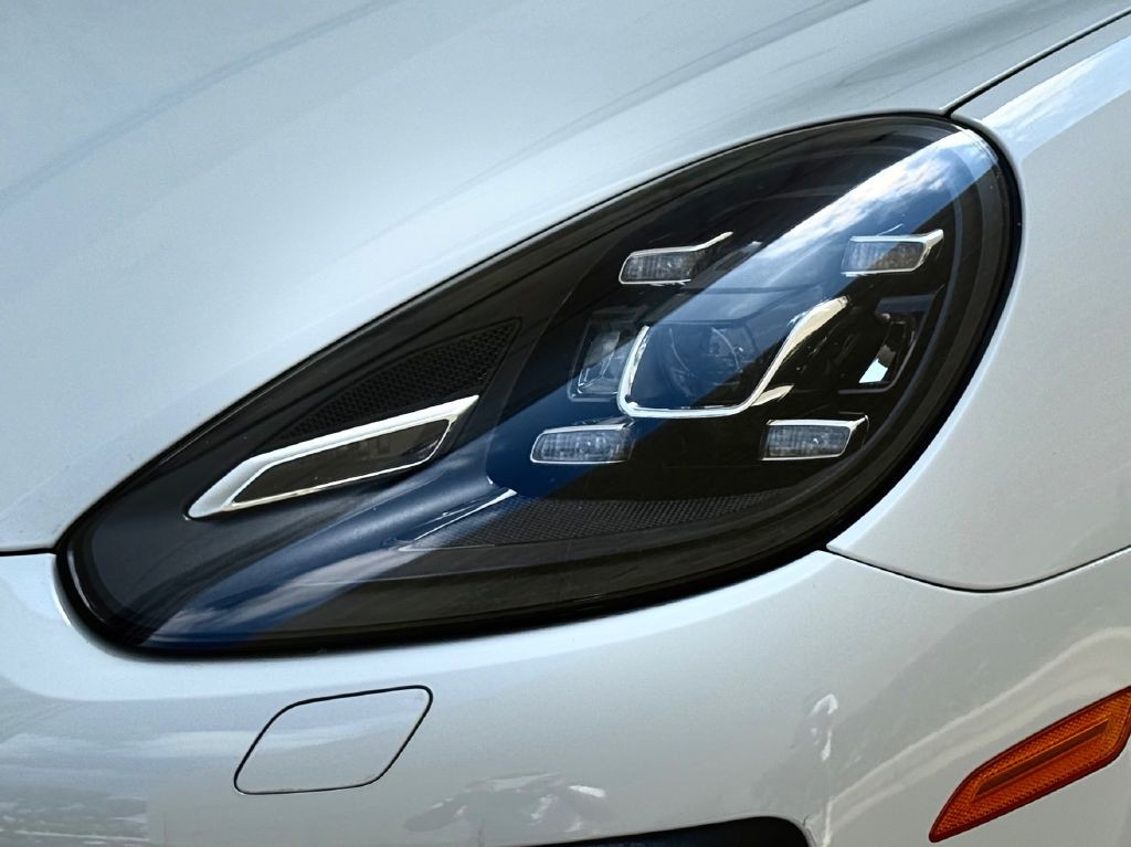 2018 Porsche Cayenne Image 7