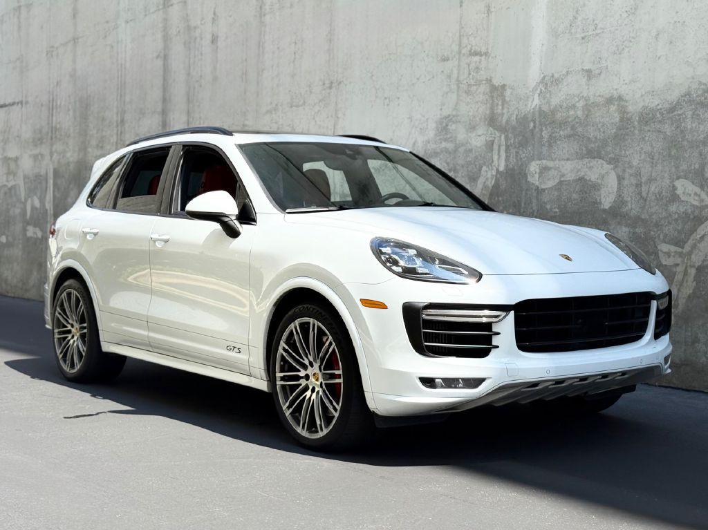 2018 Porsche Cayenne Image 13