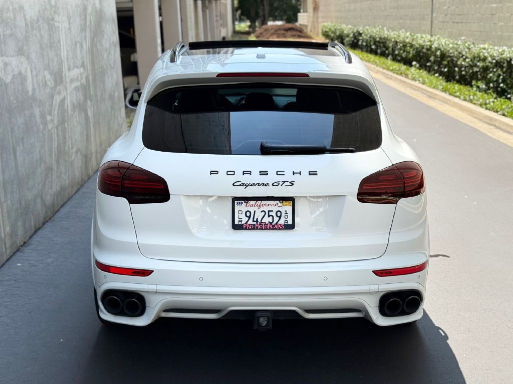 2018 Porsche Cayenne Image 17