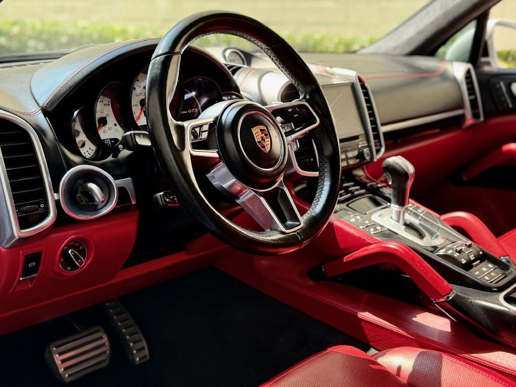 2018 Porsche Cayenne Image 23