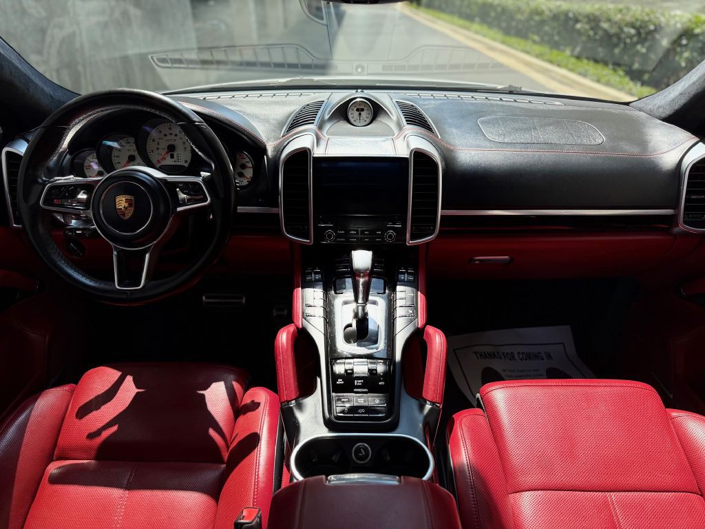 2018 Porsche Cayenne Image 39