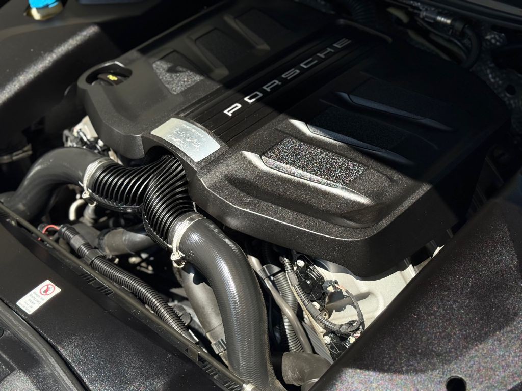 2018 Porsche Cayenne Image 45
