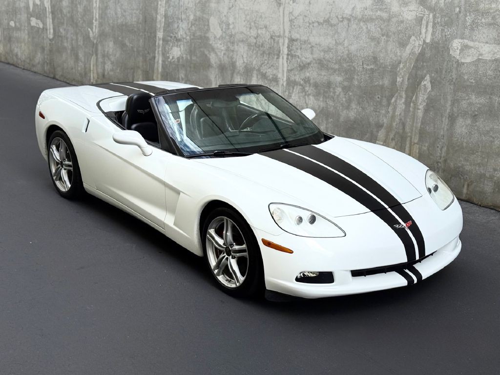 2010 Chevrolet Corvette Image 3