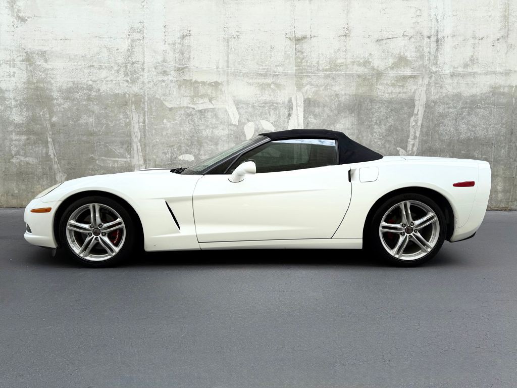 2010 Chevrolet Corvette Image 16