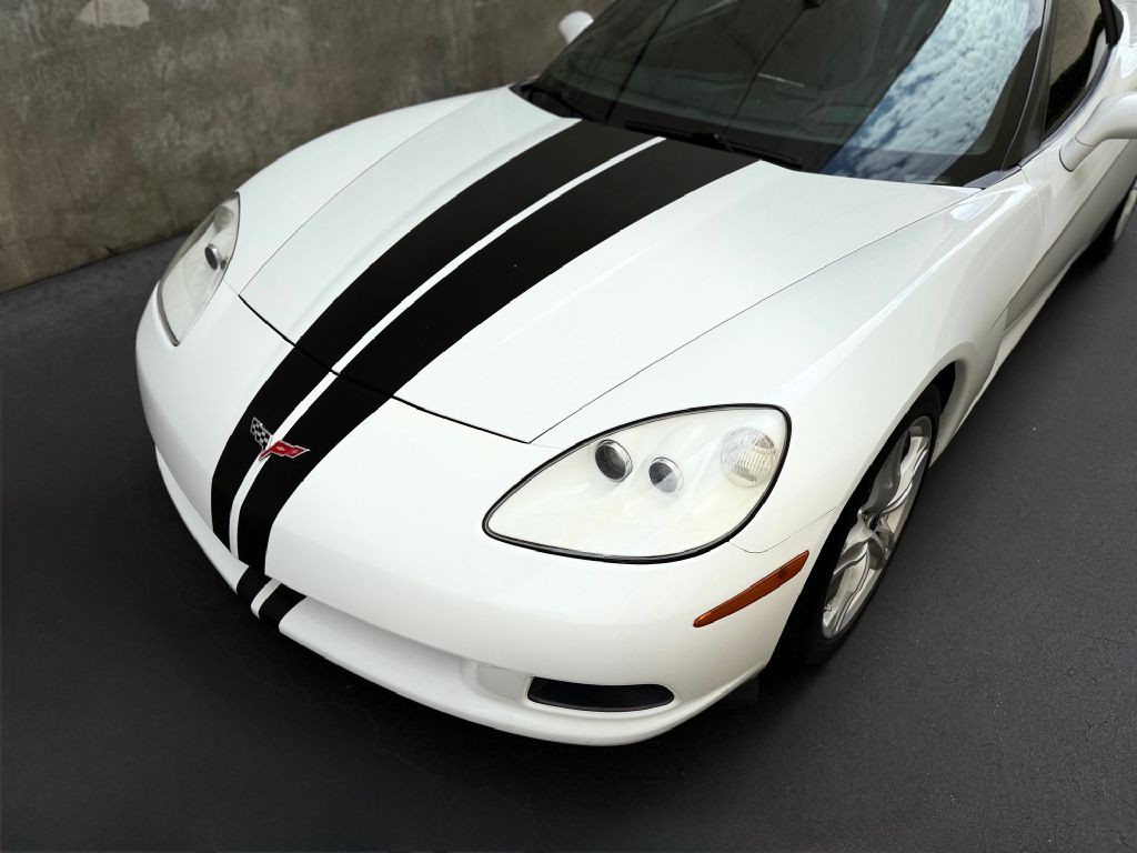 2010 Chevrolet Corvette Image 24