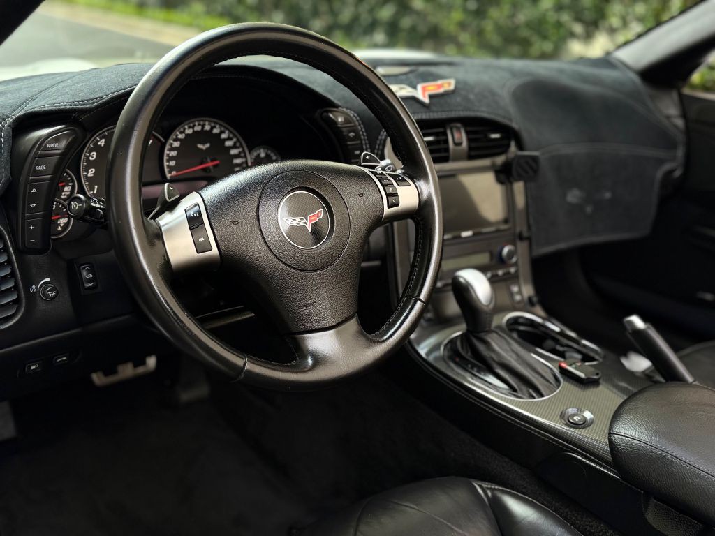 2010 Chevrolet Corvette Image 34