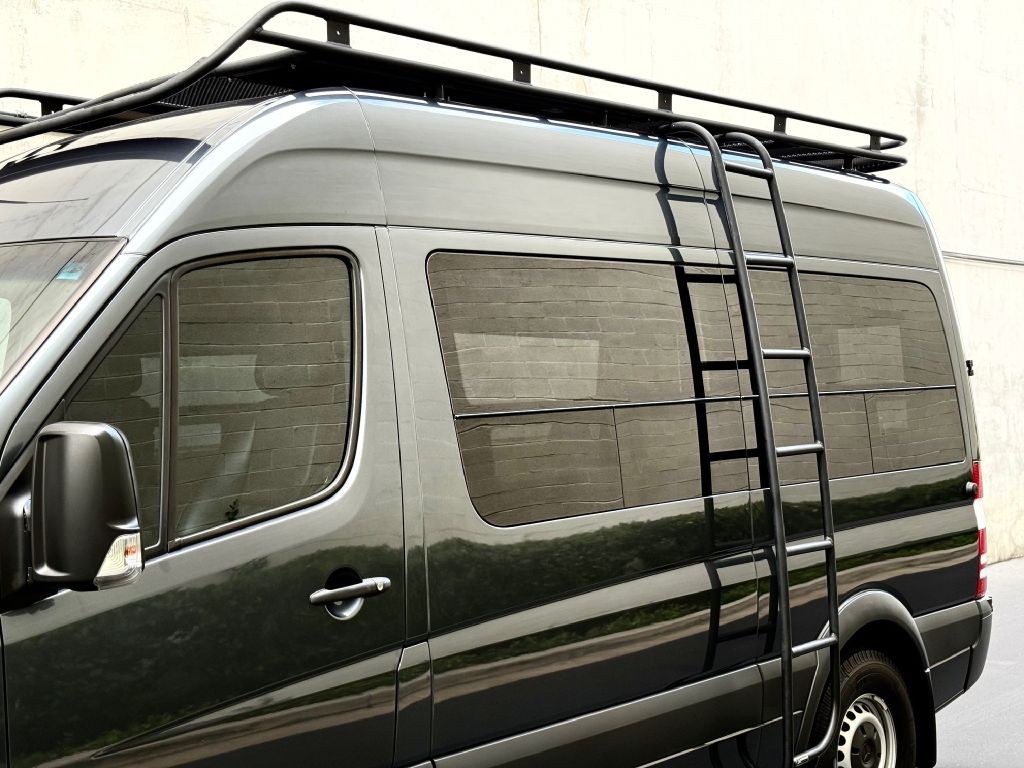 2017 Mercedes-Benz Sprinter Image 6
