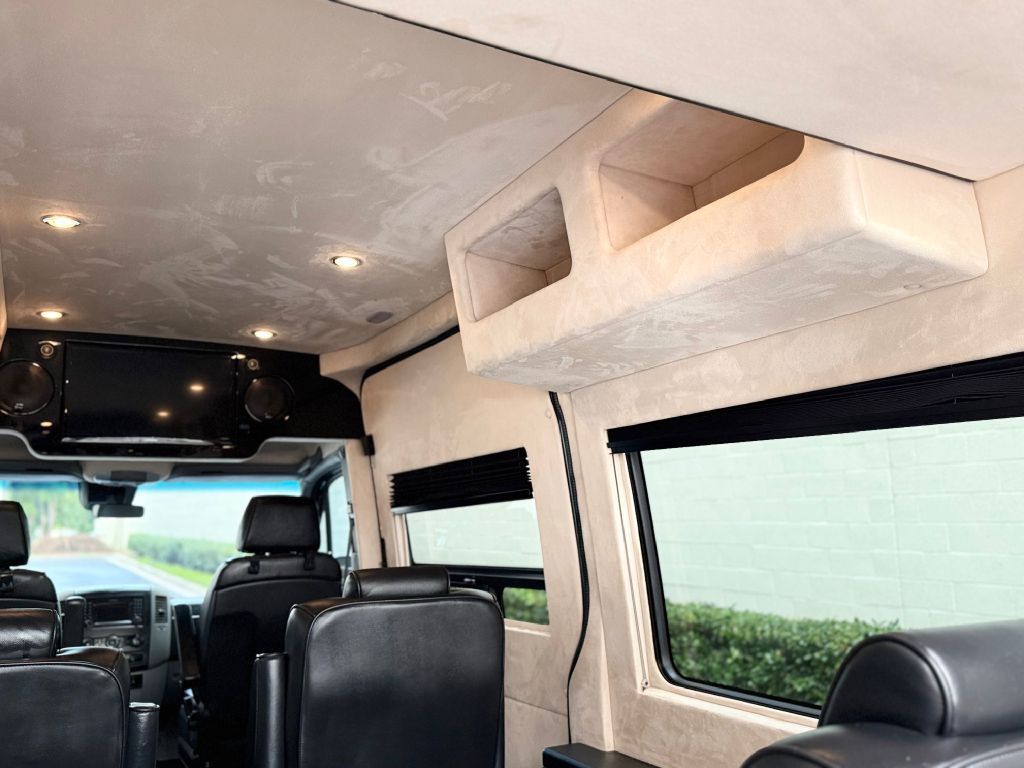 2017 Mercedes-Benz Sprinter Image 22