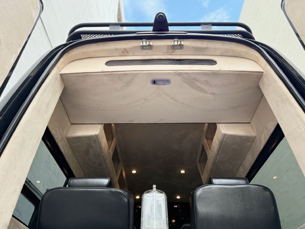 2017 Mercedes-Benz Sprinter Image 23
