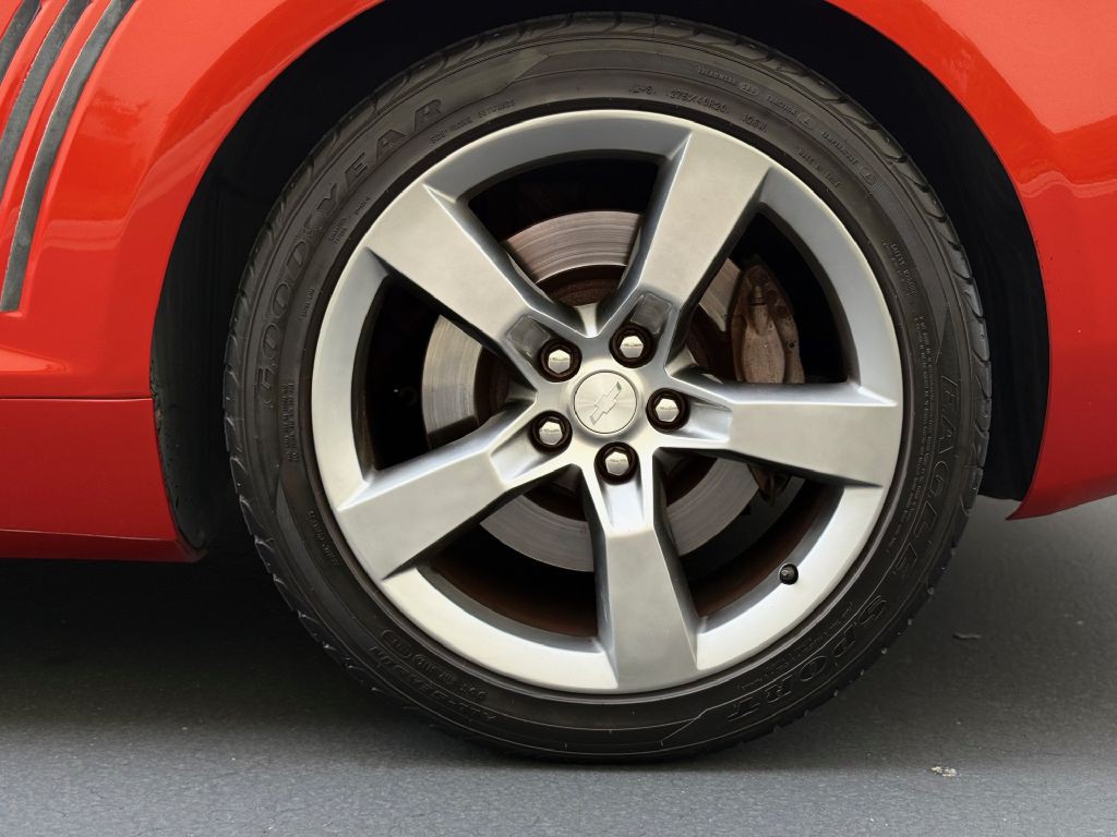 2011 Chevrolet Camaro Image 8