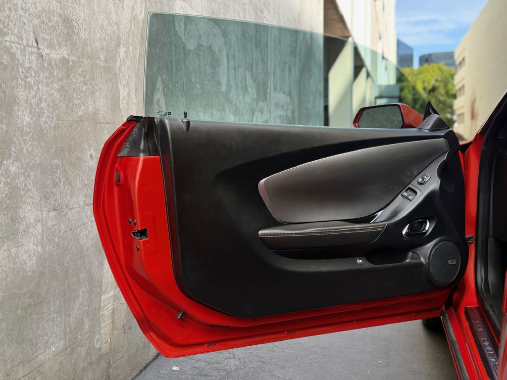 2011 Chevrolet Camaro Image 23
