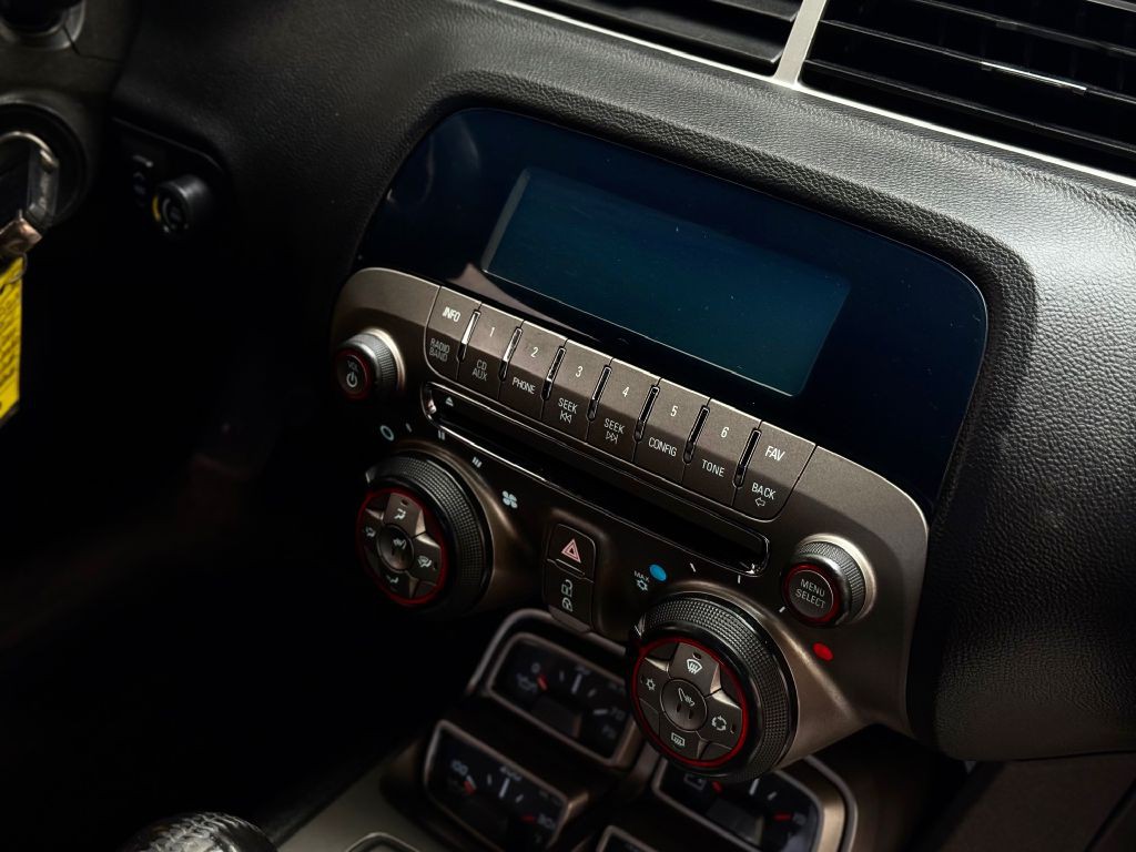 2011 Chevrolet Camaro Image 39