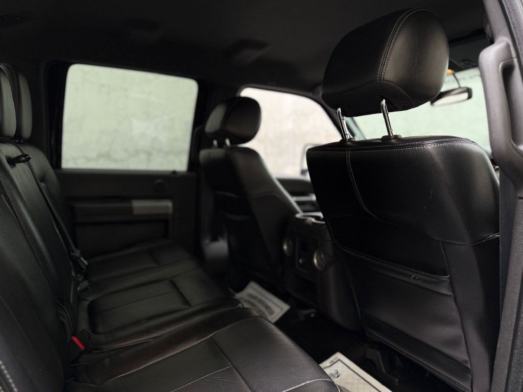 2013 Ford F-250 Image 30