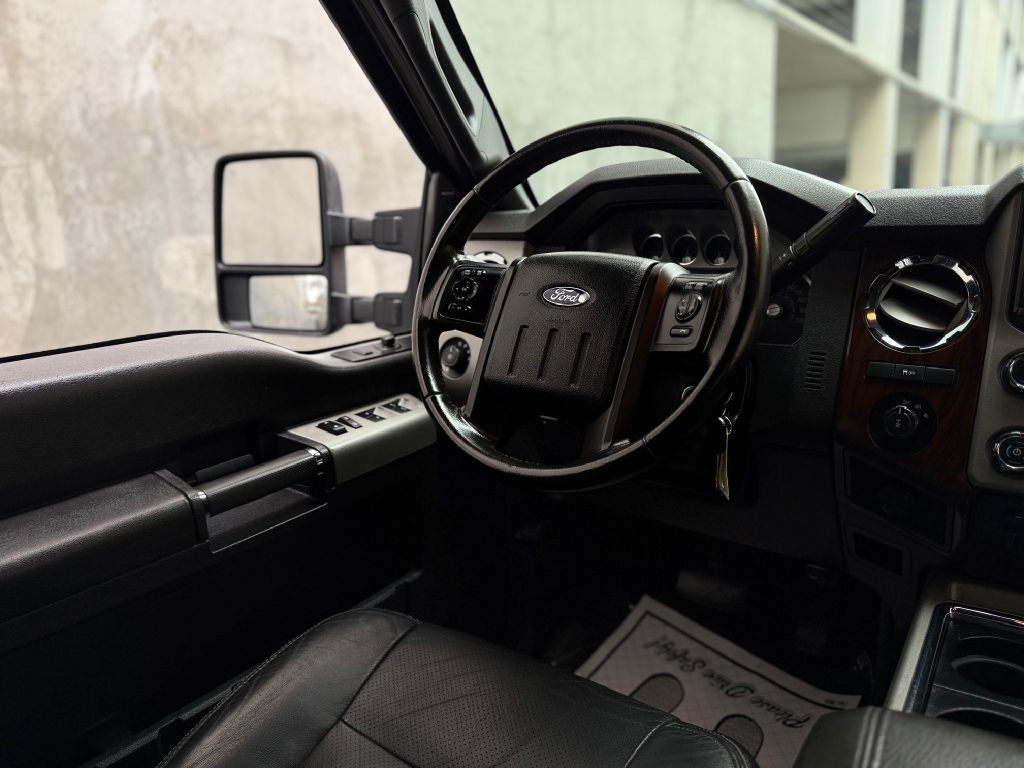 2013 Ford F-250 Image 35