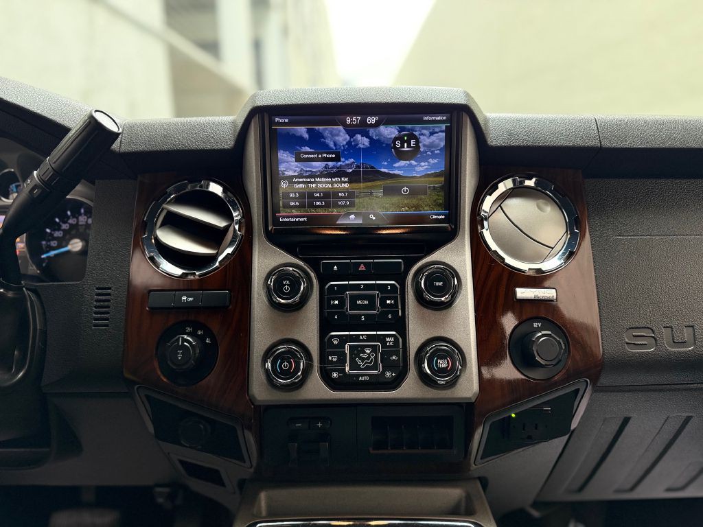 2013 Ford F-250 Image 36