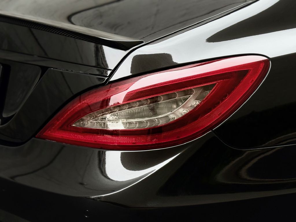 2012 Mercedes-Benz CLS-Class Image 22