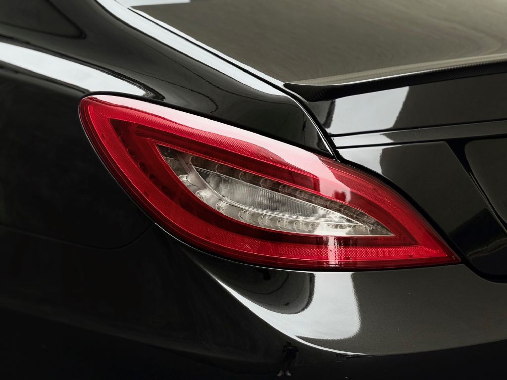 2012 Mercedes-Benz CLS-Class Image 23