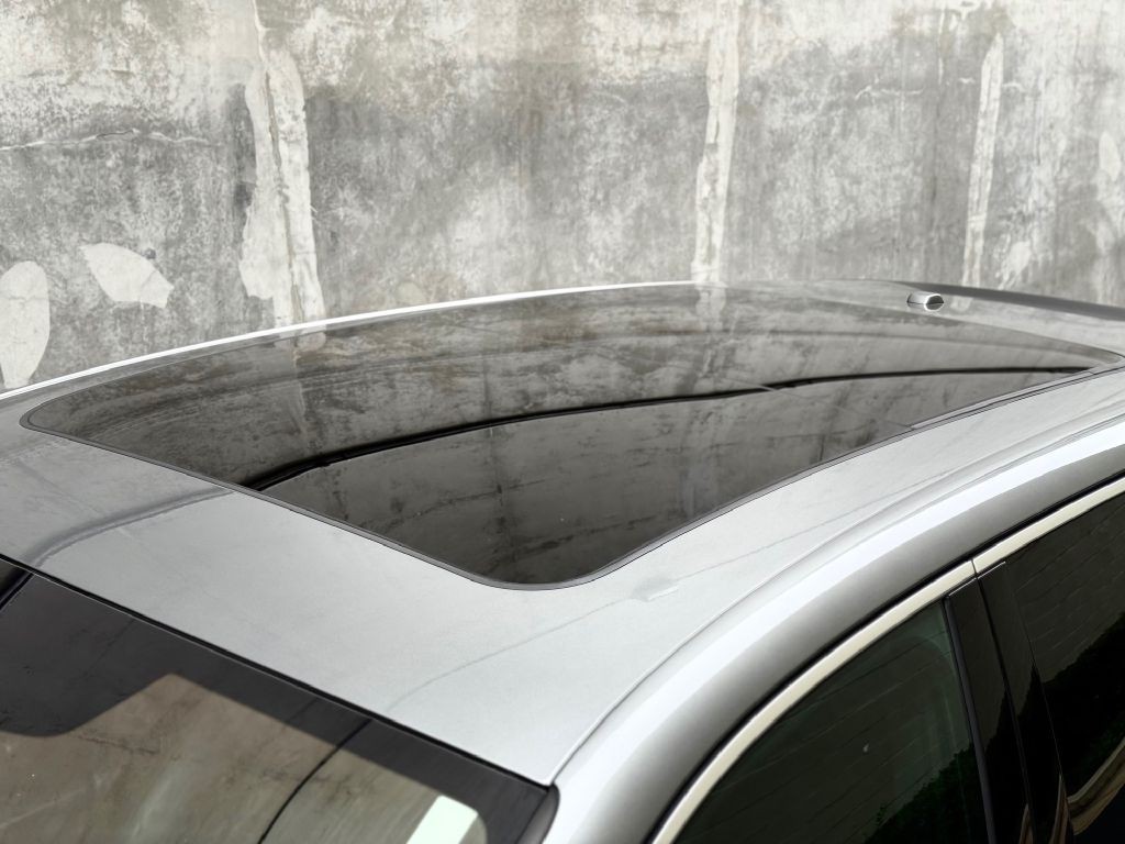 2017 Porsche Cayenne Image 11