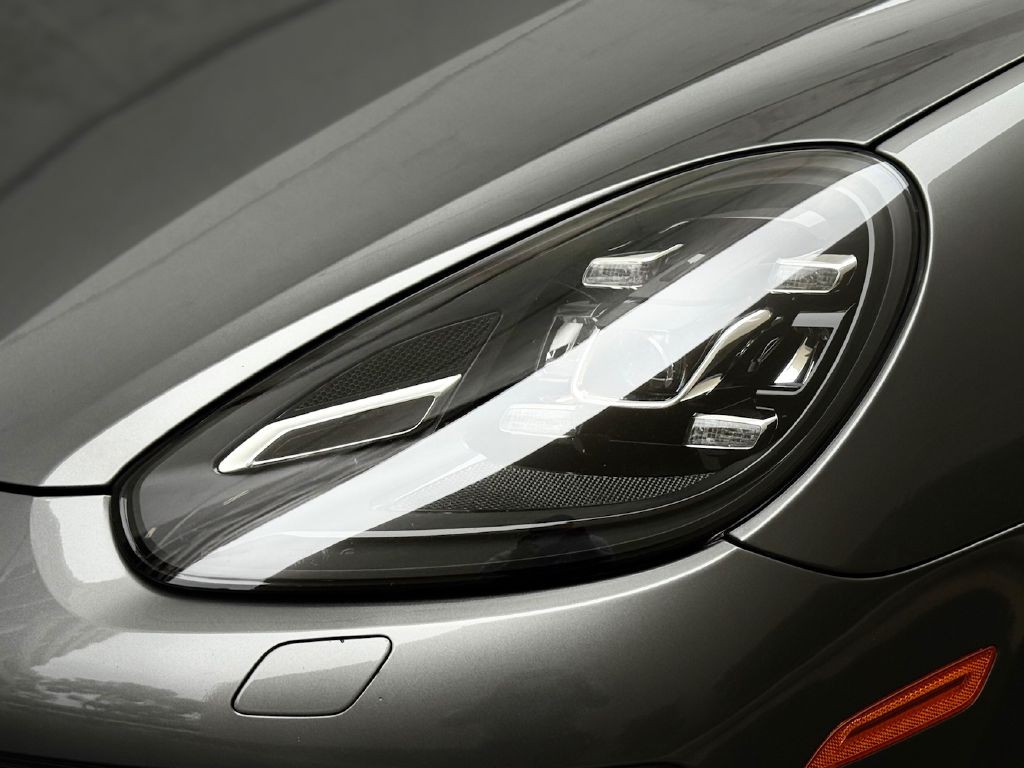 2017 Porsche Cayenne Image 13