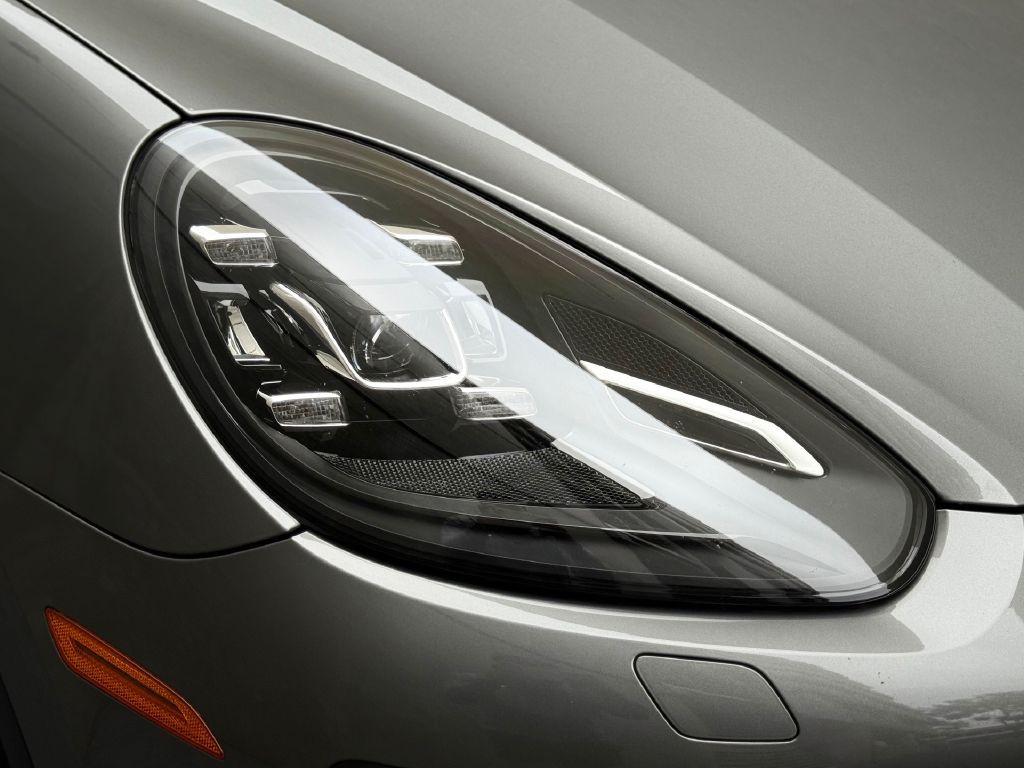 2017 Porsche Cayenne Image 14
