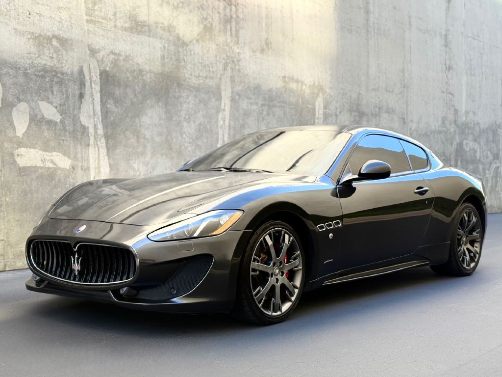 2013 Maserati GranTurismo Image 1